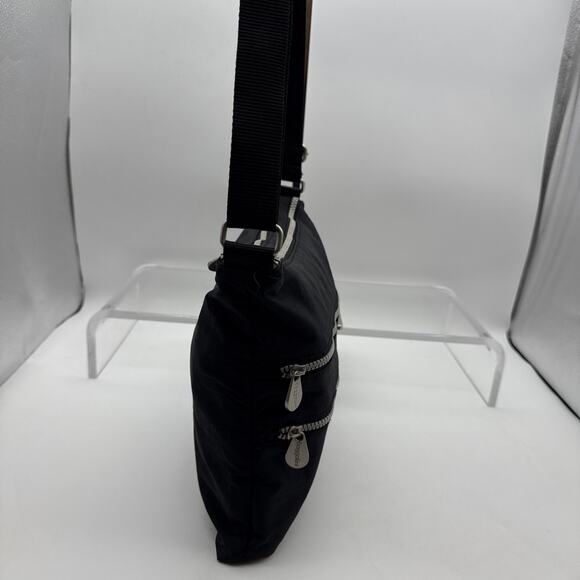 Baggallini Comrade Purse Black 3 Zip Adjustable Crossbody Bag Travel - Picture 9 of 16